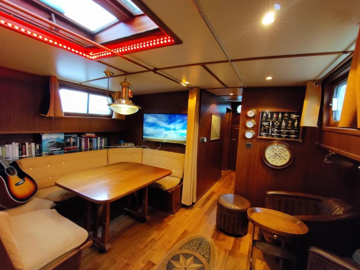 Botel Lisbeth 1902